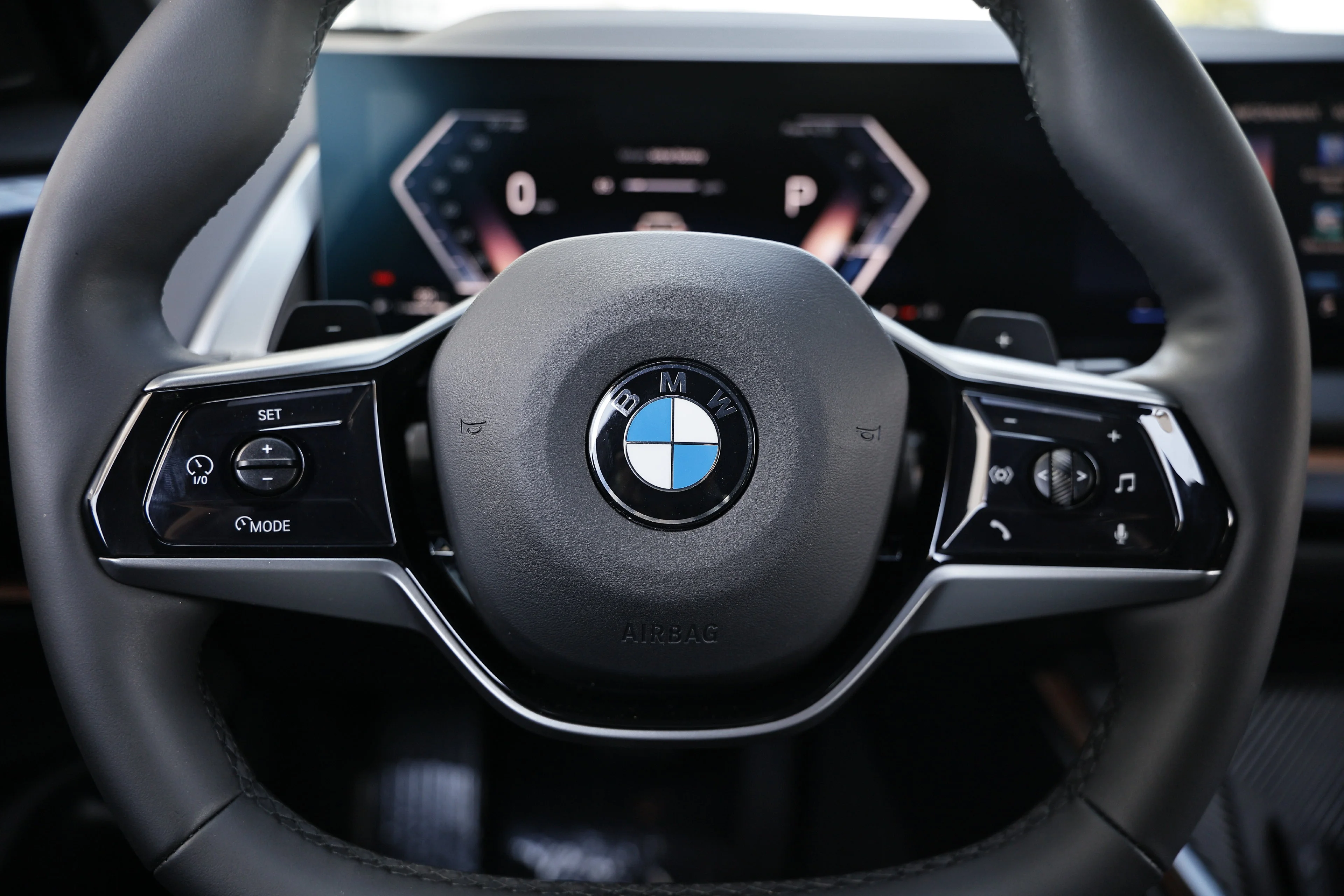 Used 2026 Alpine White BMW 30 xDrive image 32