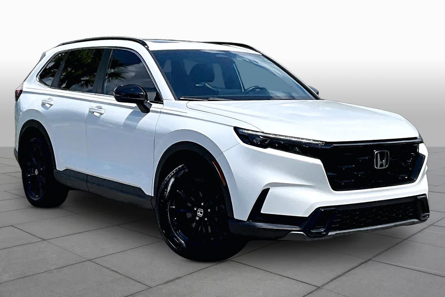 Certified Used 2023 Platinum White Pearl Honda Sport image 3