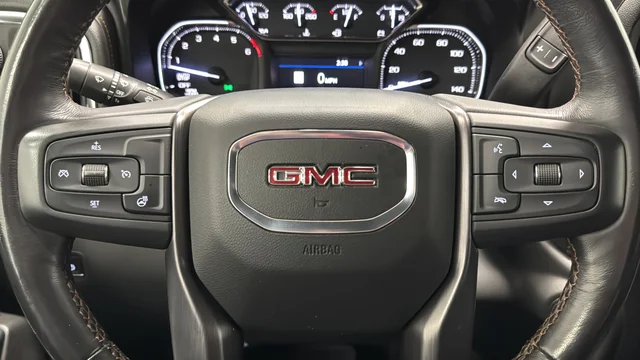 Used 2020 Onyx Black GMC AT4 image 15
