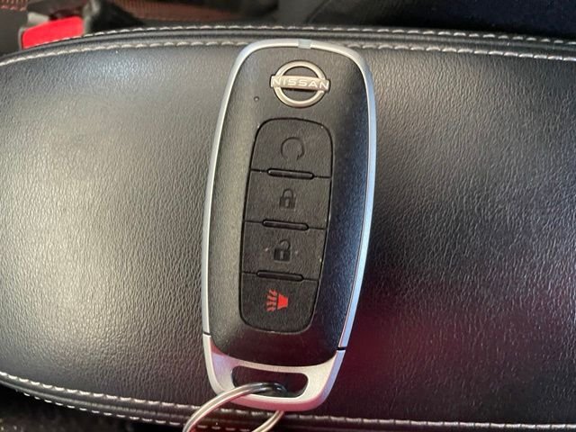Used 2023 Blue Nissan SR image 18