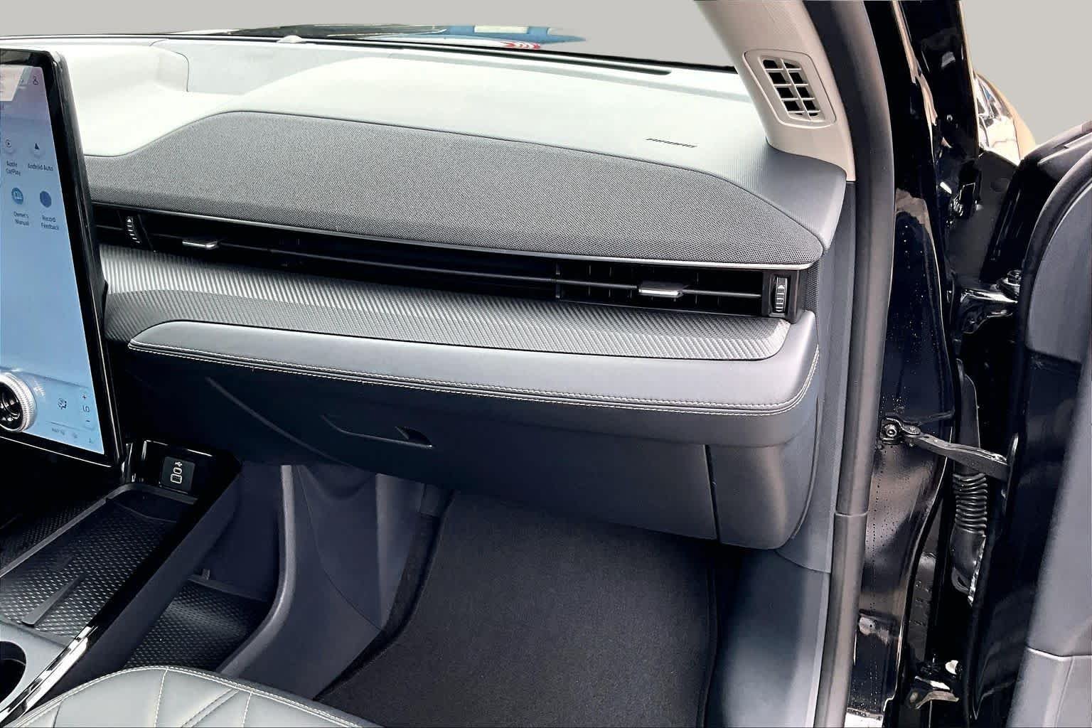 Used 2025 Shadow Black Ford Select image 20