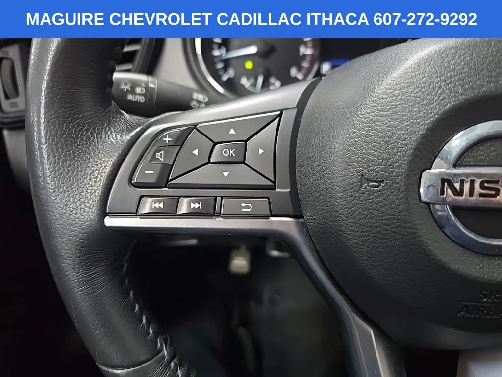 Used 2018 Gray Nissan SV image 19