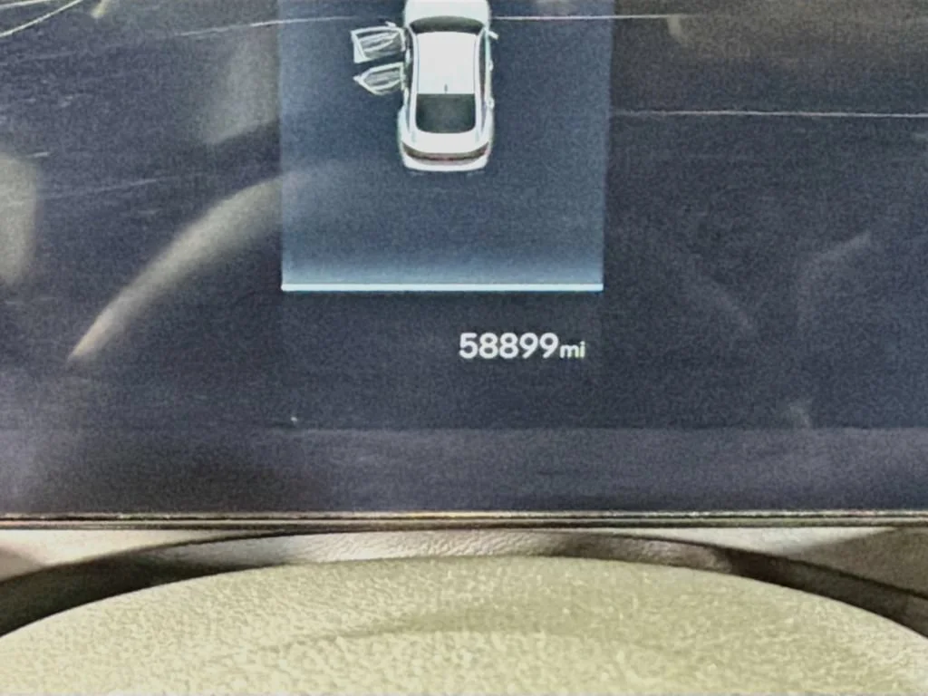 Used 2024 Black Hyundai SEL image 14