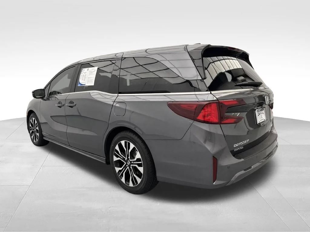 Used 2025 Modern Steel Metallic Honda ELITE image 5