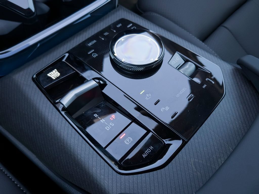 New 2026 Black Sapphire Metallic BMW 30 xDrive image 9