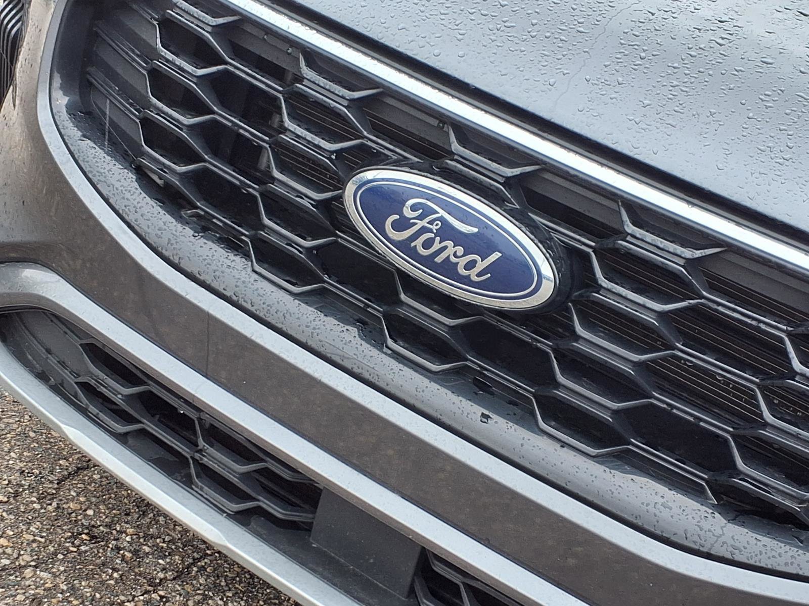 Used 2024 Carbonized Gray Metallic Ford ST-Line image 26