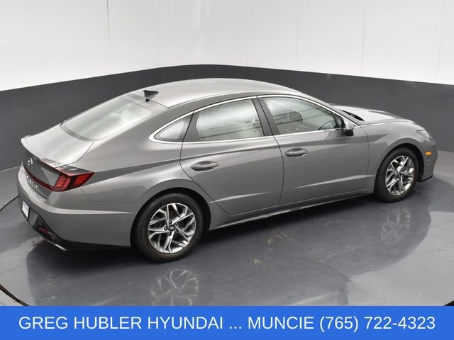 Used 2023 Gray Hyundai SEL image 27