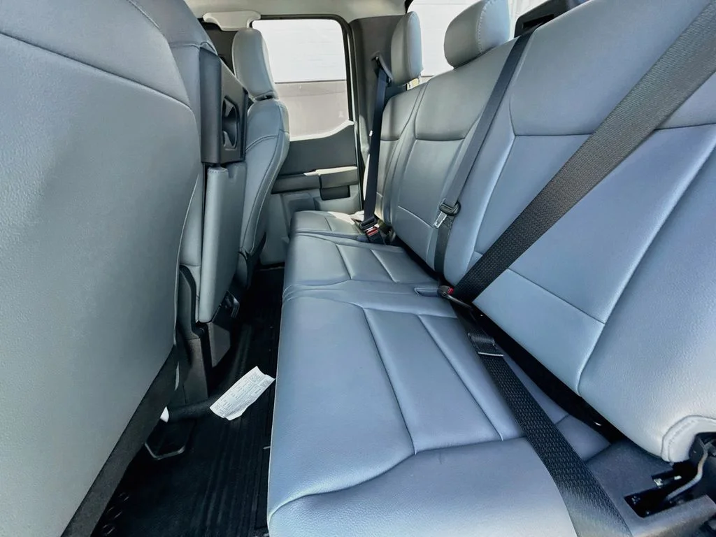 New 2026 Oxford White Ford F-250® XL image 22