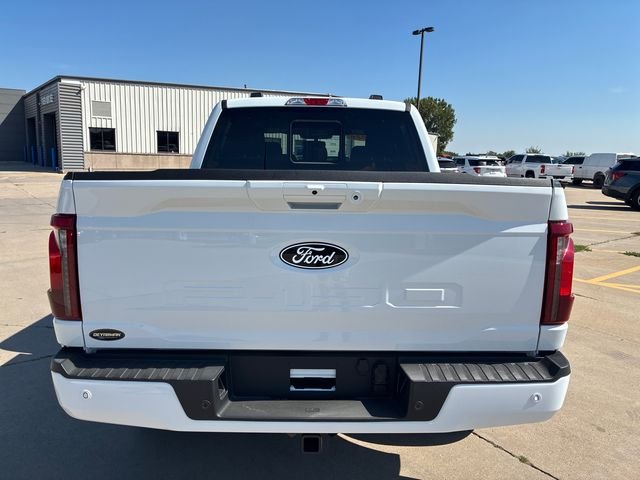 New 2026 White Ford XLT image 5