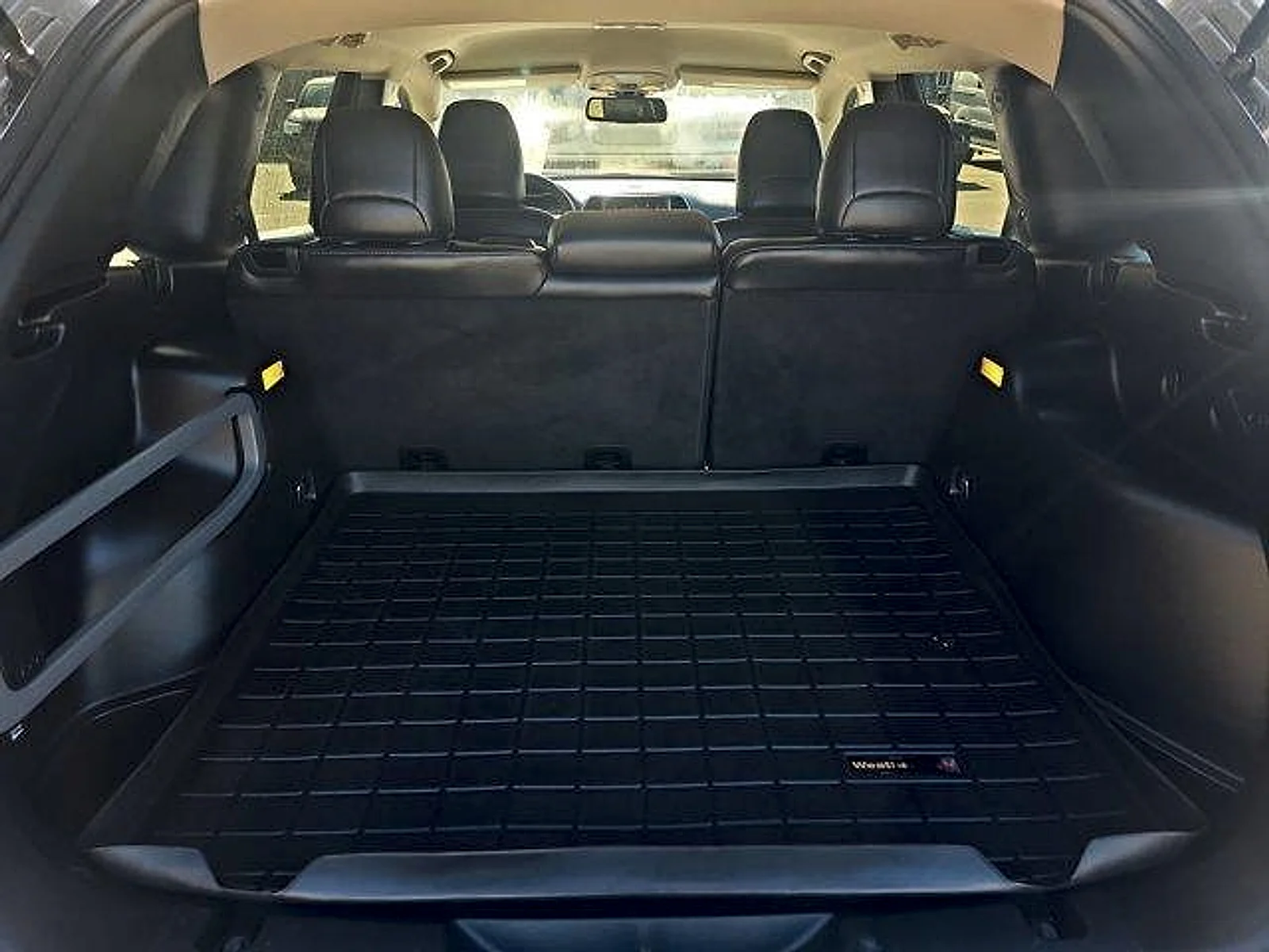 Used 2017 Light Brownstone Pearlcoat Jeep Latitude 4x4 image 11