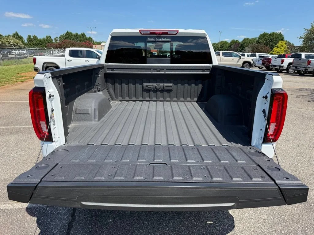 New 2026 Summit White GMC AT4 image 23