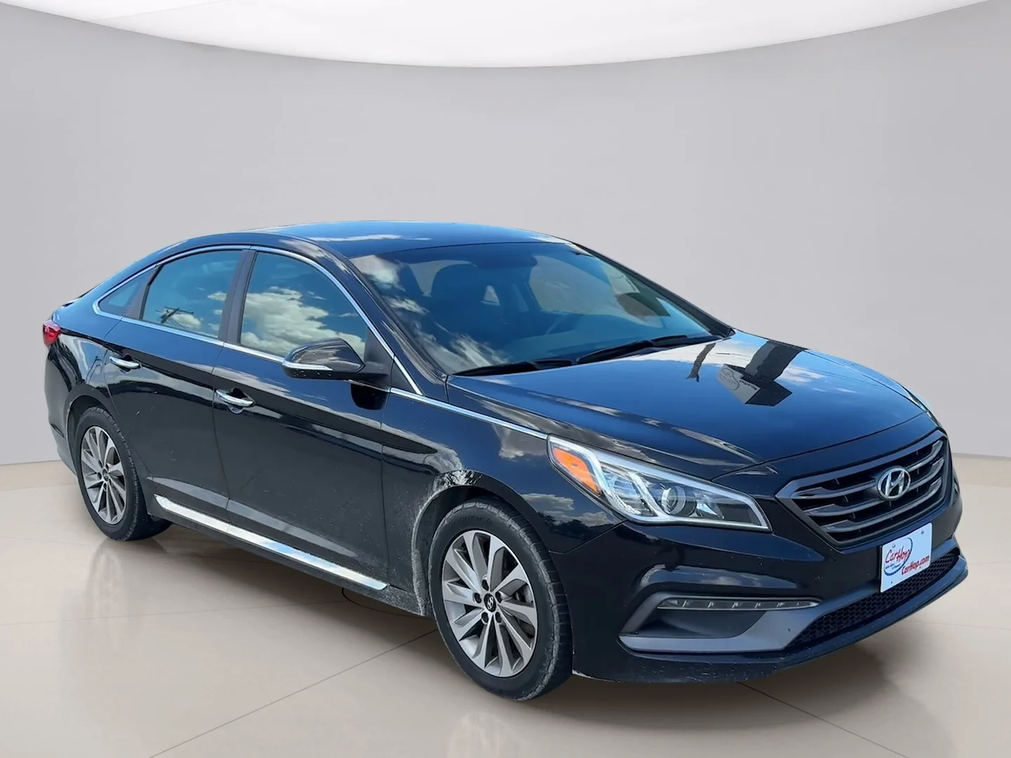Used 2015 Black Hyundai SPORT image 7