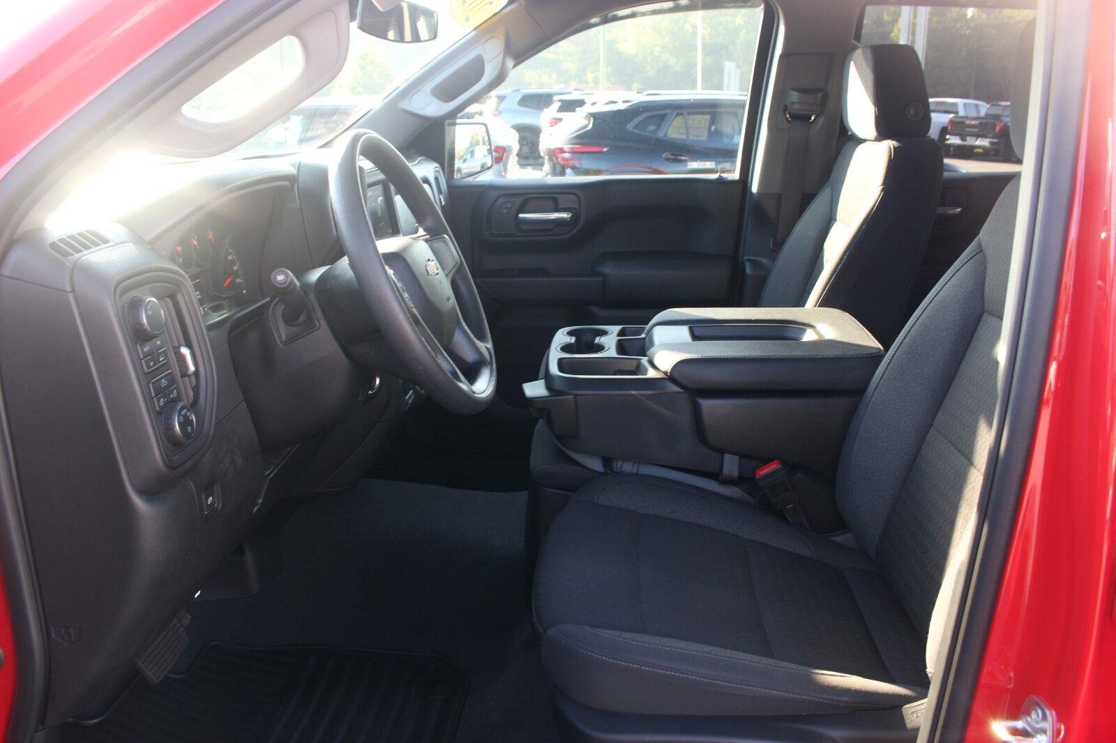 Used 2025 Red Hot Chevrolet Custom image 17
