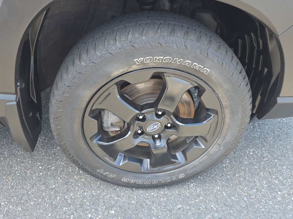 Used 2023 Magnetite Gray Metallic Subaru Wilderness image 14