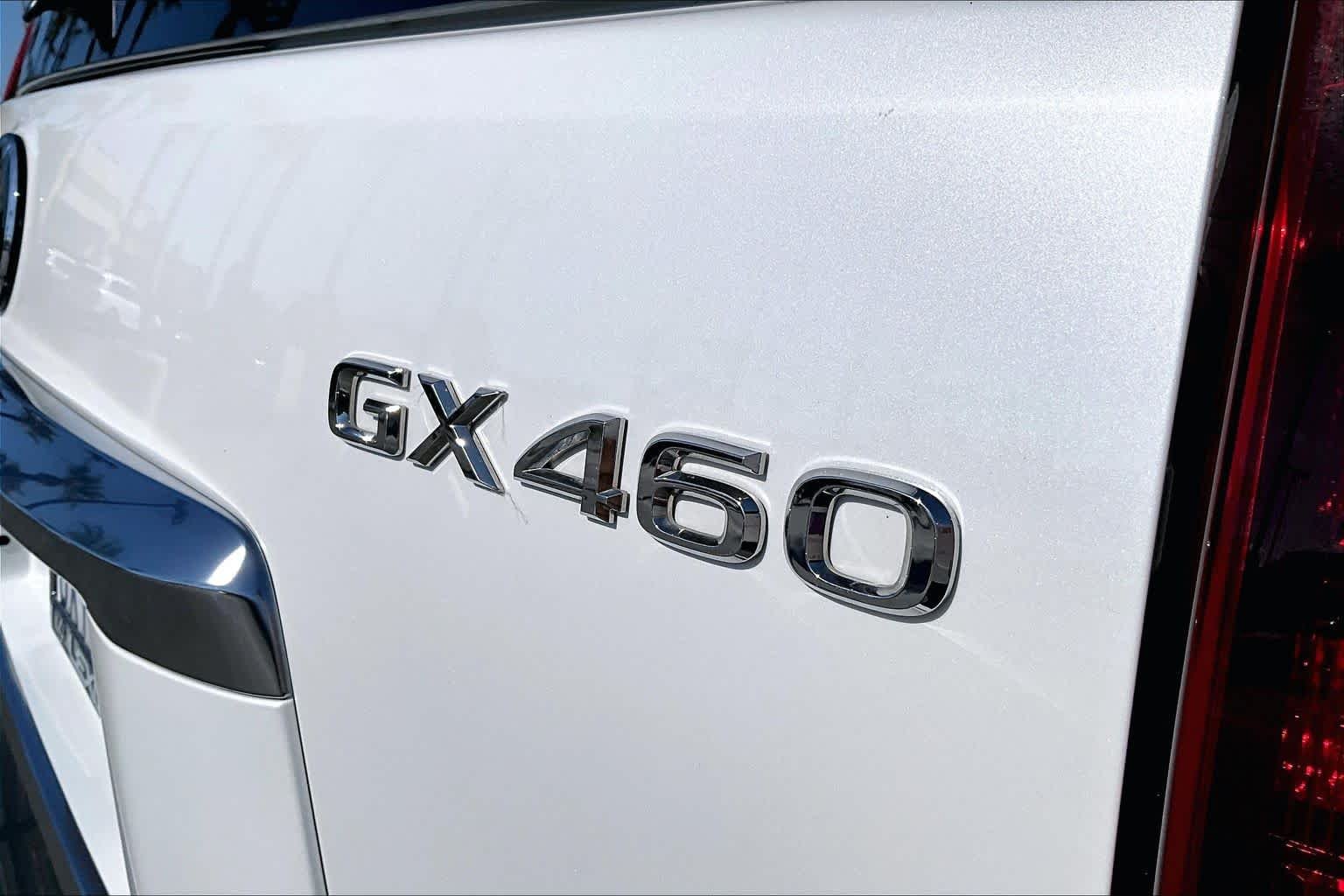 Used 2021 Starfire Pearl Lexus Premium image 9