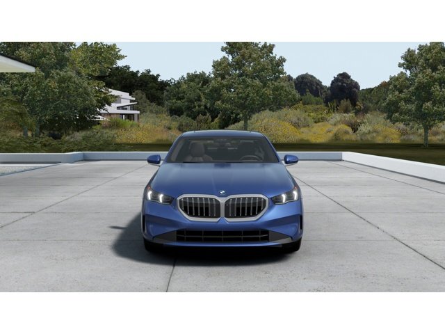 New 2027 Phytonic Blue Metallic BMW  image 3