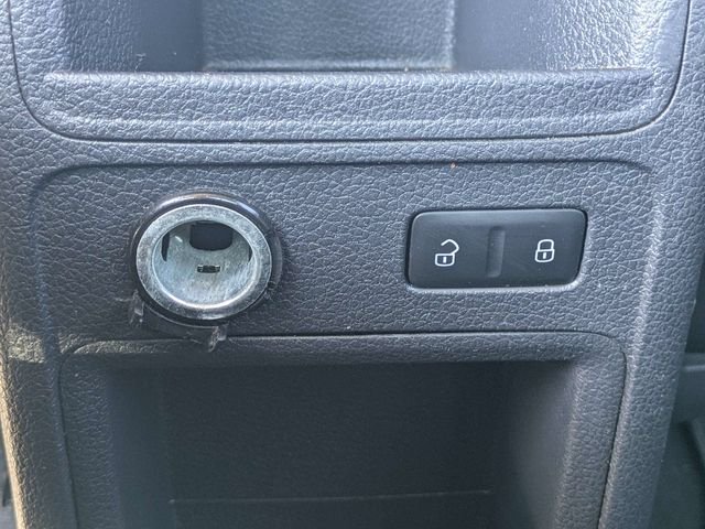 Used 2014 Black Volkswagen 1.8T SE image 13