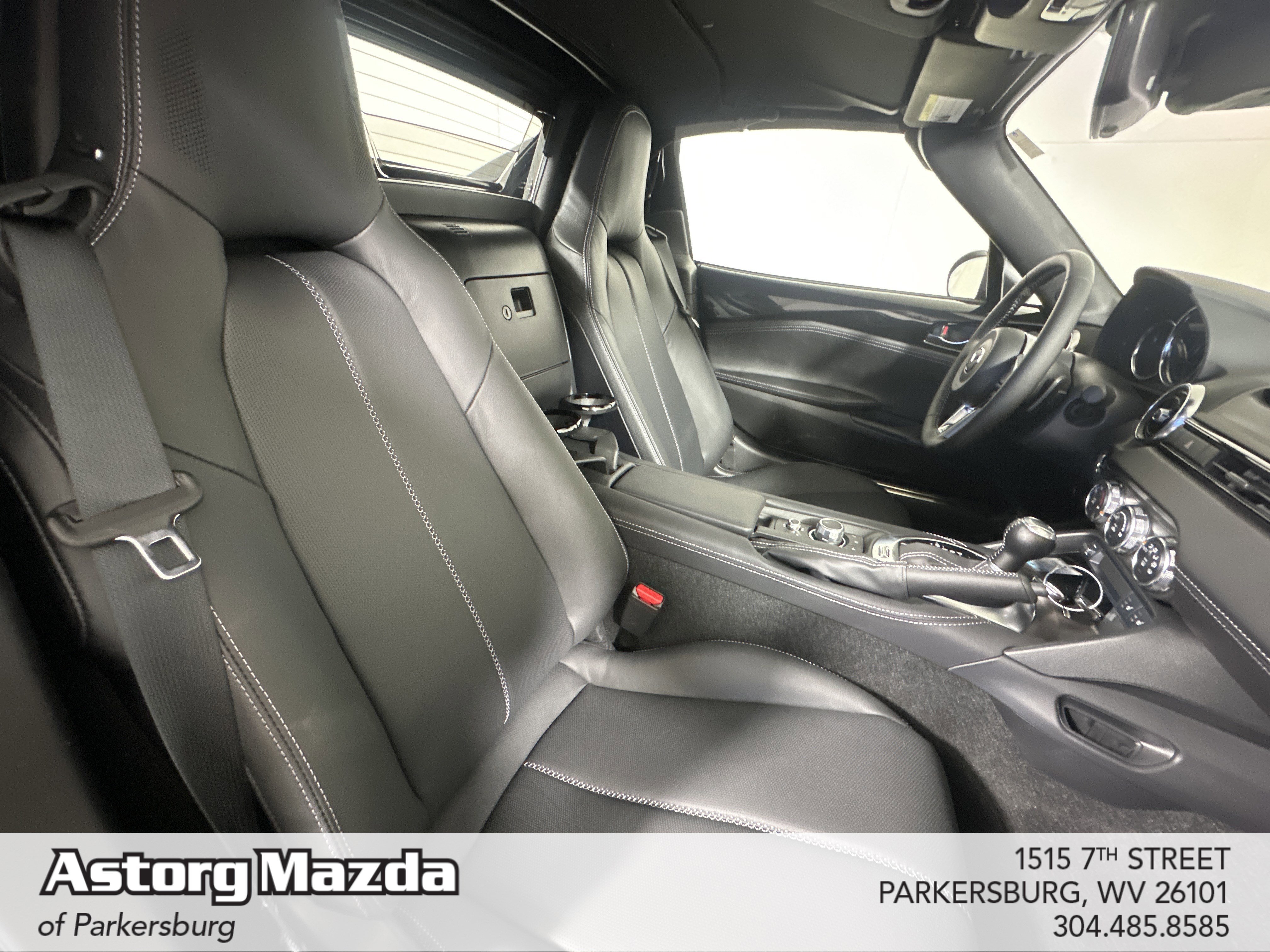 2025 Mazda MX-5 Miata RF Grand Touring - Photo 21
