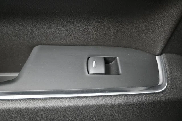 Used 2023 White Chevrolet LT image 10