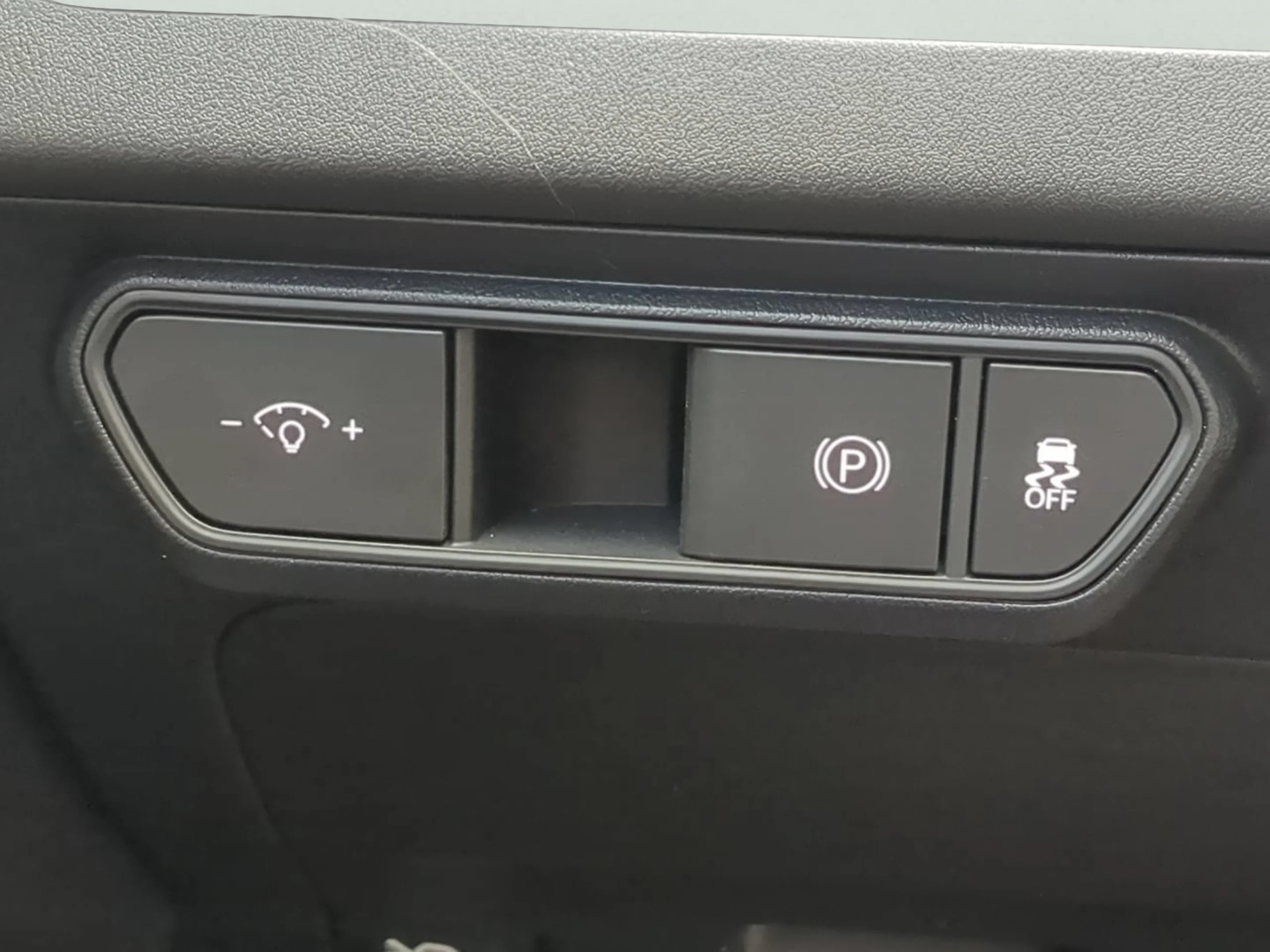 New 2026 Interstellar Gray Kia LX image 24