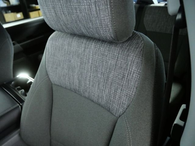 Certified Used 2023 Blue Ford XLT image 19