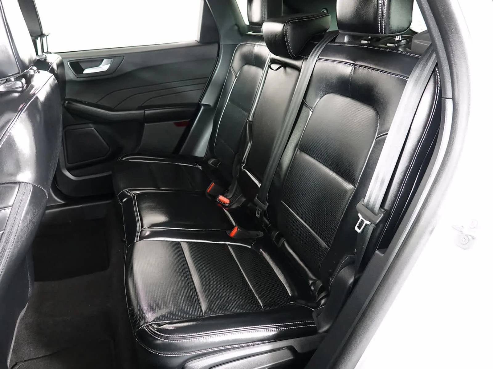 Used 2025 Space Silver Ford Platinum image 13
