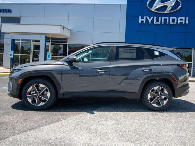New 2026 Gray Hyundai SEL FWD image 5