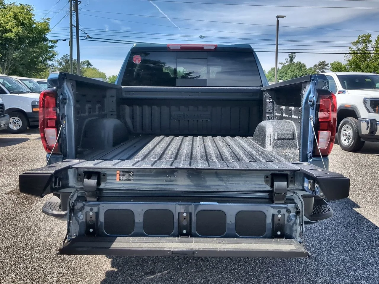 New 2026 DOWNPOUR METALLIC GMC Elevation image 27