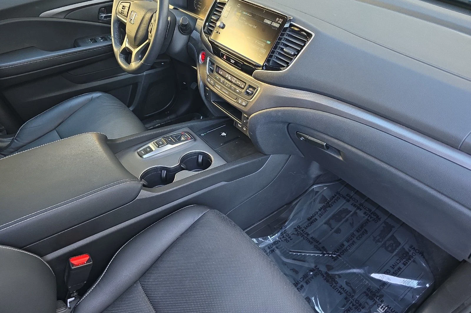 Used 2025 White Honda RTL image 12