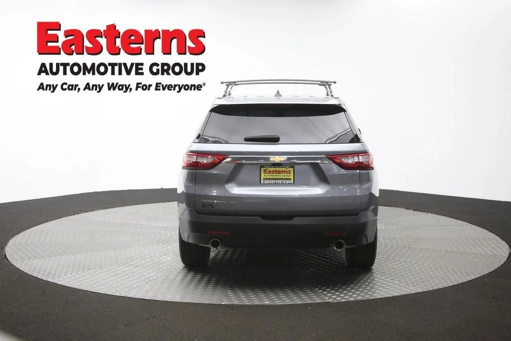 Used 2018 Gray Chevrolet 3LT image 41