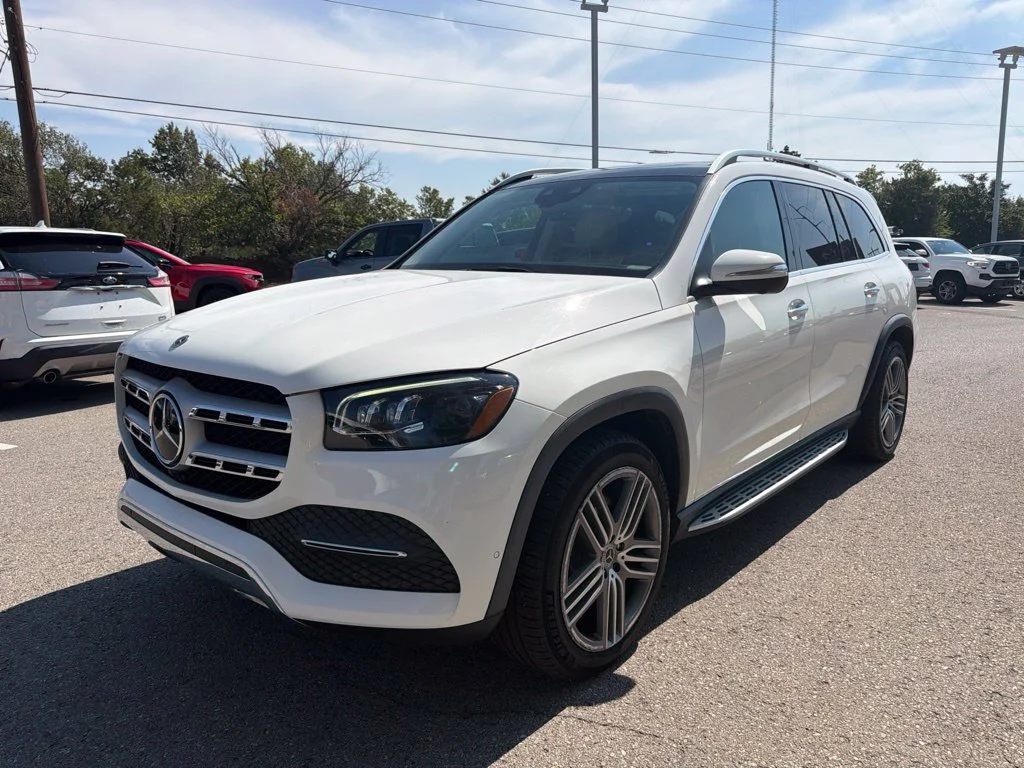 Used 2022 White Mercedes-Benz GLS 450 image 1