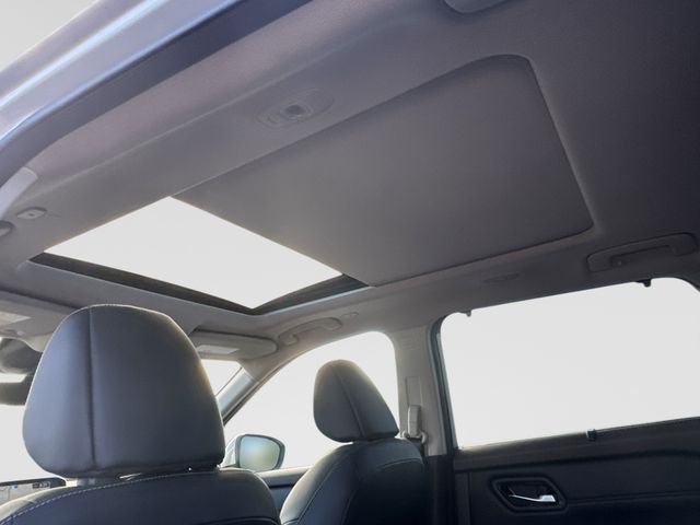 2022 Nissan Rogue SL - Photo 21