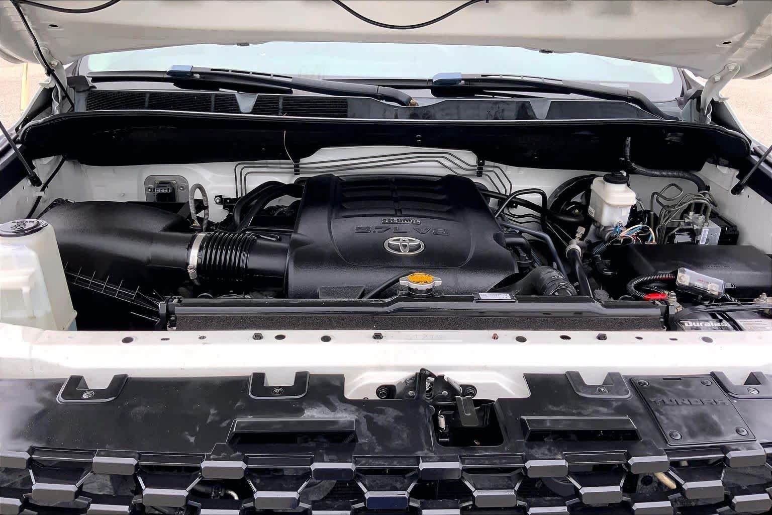 Used 2017 Super White Toyota SR image 30