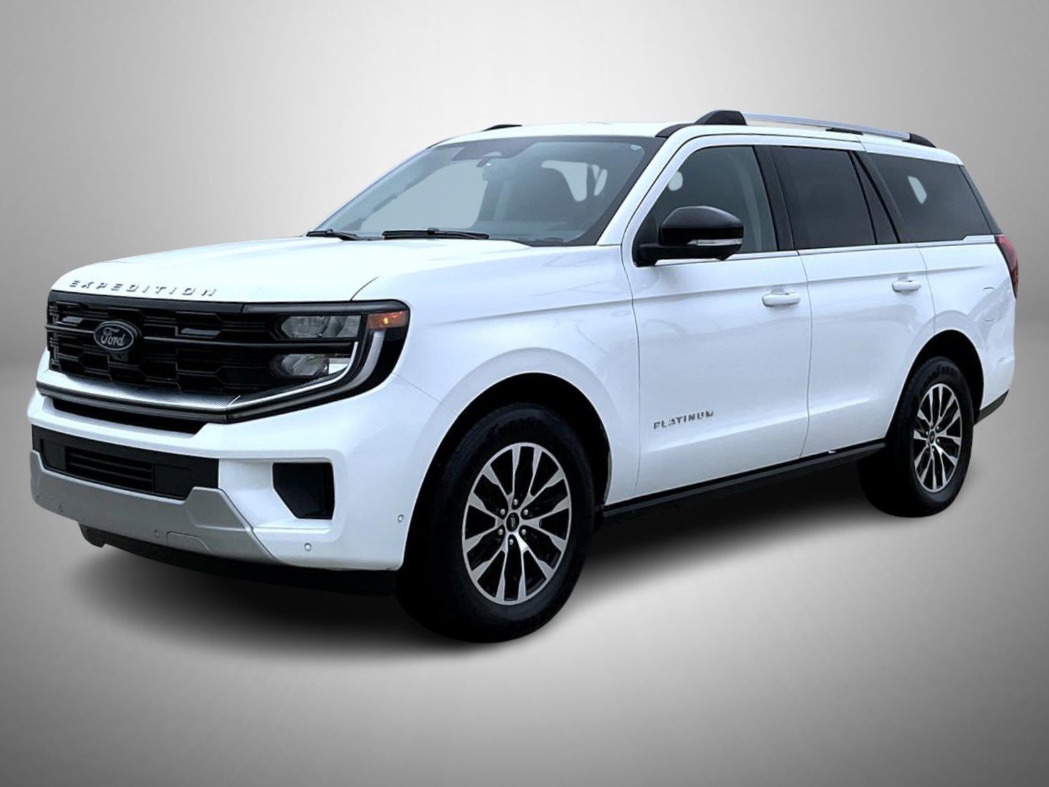 Used 2025 White Ford Platinum image 1