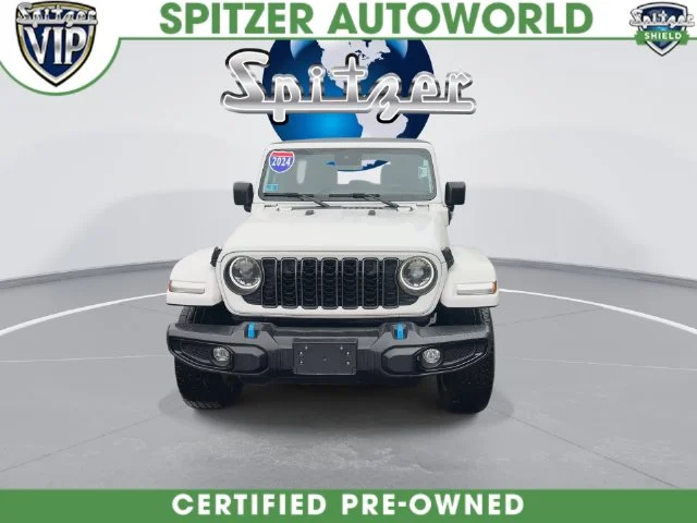 Used 2024 White Jeep Sport S 4xe image 3