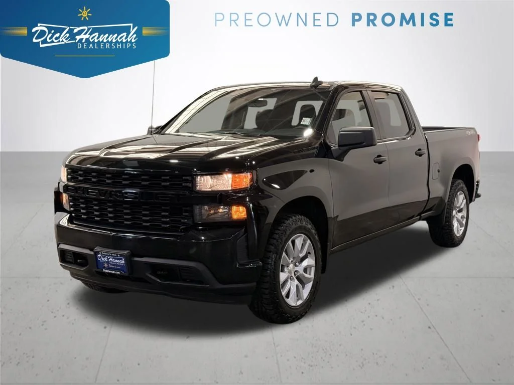 2022 Chevrolet Silverado 1500 Custom 4X4 Crew Cab Short Box's photo