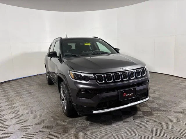 2024 Jeep Compass Limited 4X4's photo