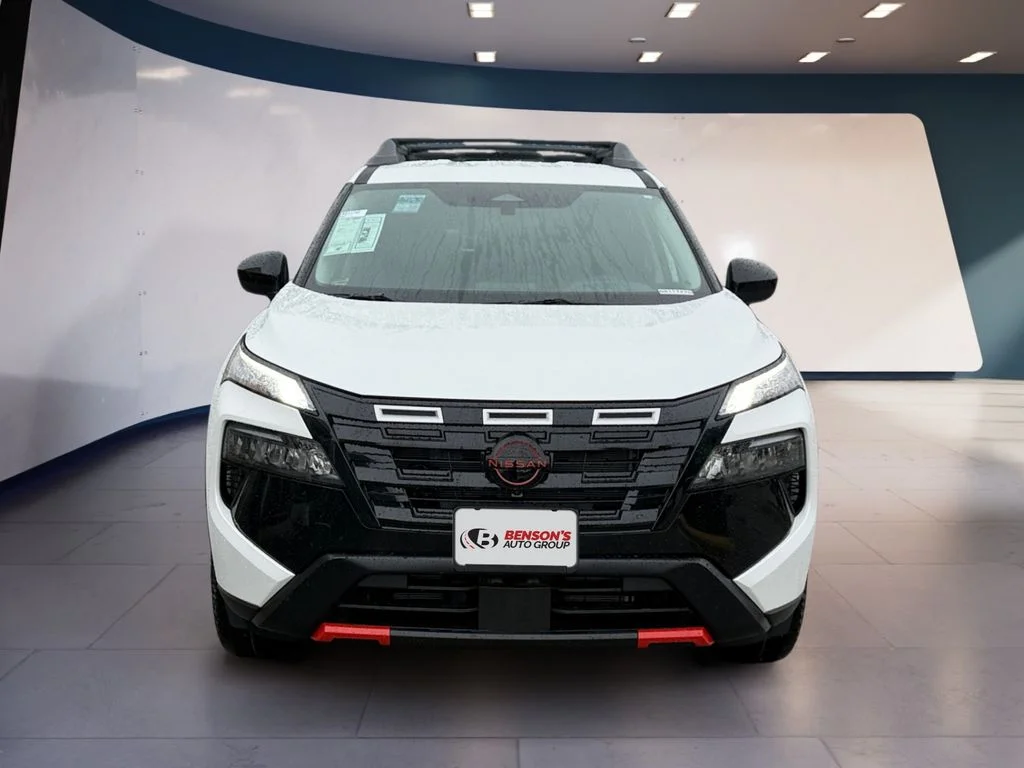 New 2026 Everest White Pearl TriCoat Nissan Rock Creek® image 8