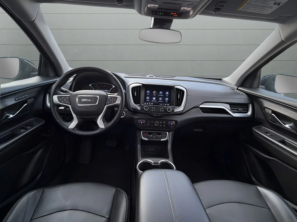 Used 2023 Black GMC SLT image 12
