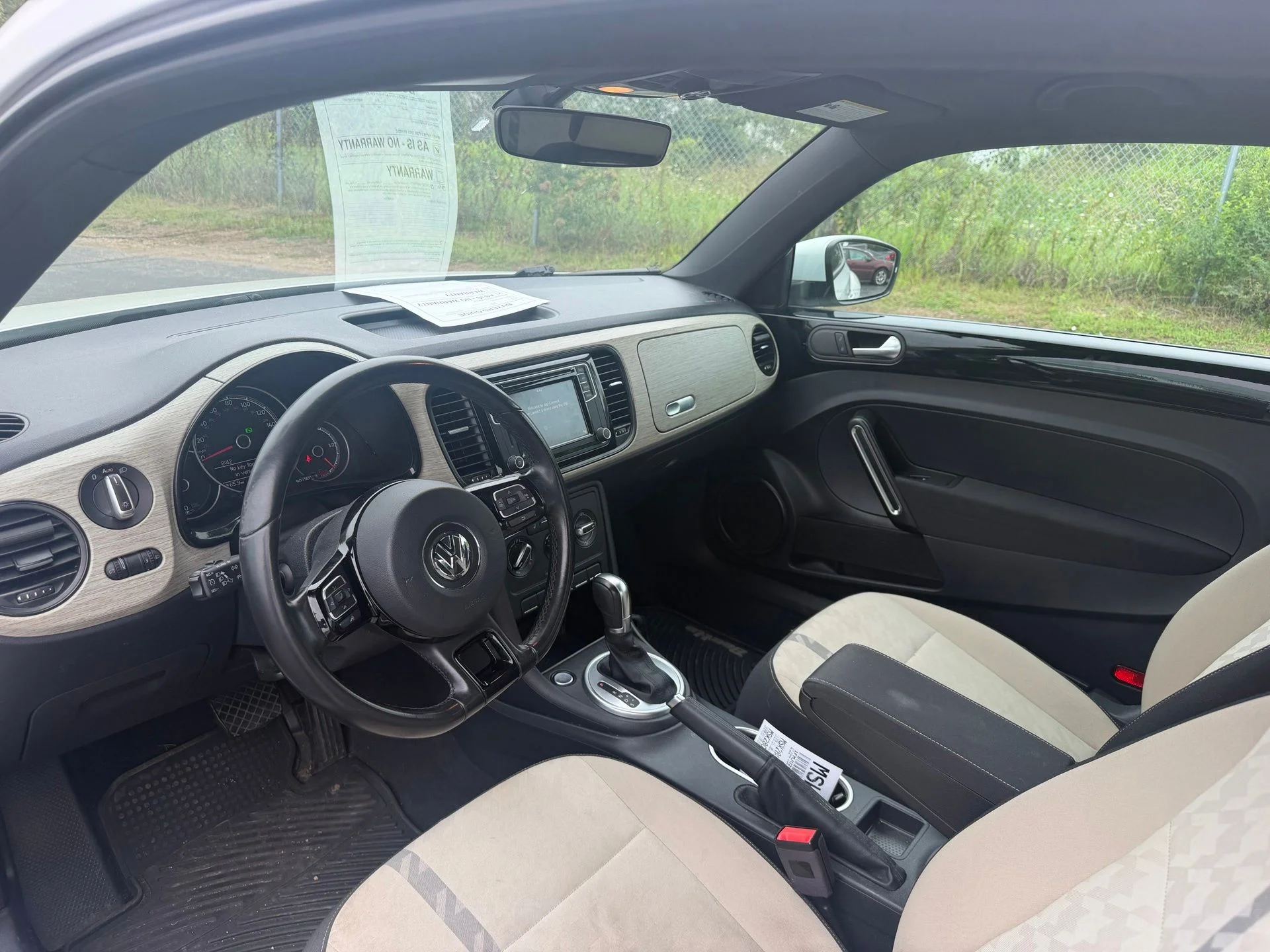Used 2018 White Volkswagen 2.0T S image 11