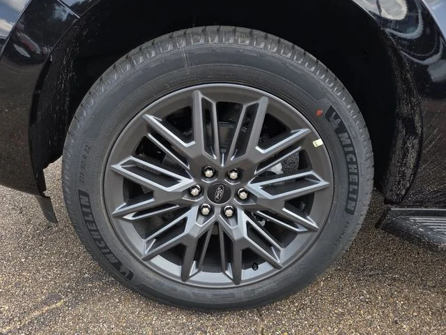New 2026 Agate Black Metallic Ford Platinum® image 24