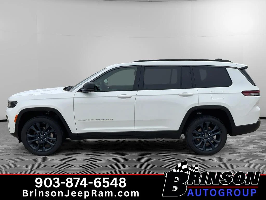 New 2026 Bright White Clearcoat Jeep 85th Anniversary Edition image 3
