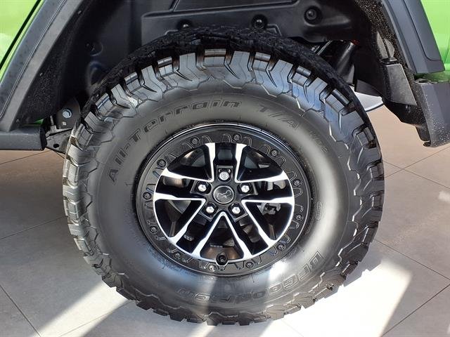 2025 Jeep Wrangler 4-Door Willys - Photo 23
