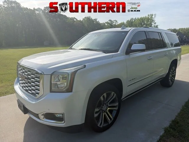 2020 GMC Yukon Denali AWD's photo