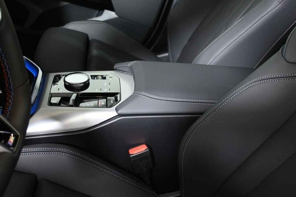 New 2026 Alpine White BMW M50 xDrive image 25
