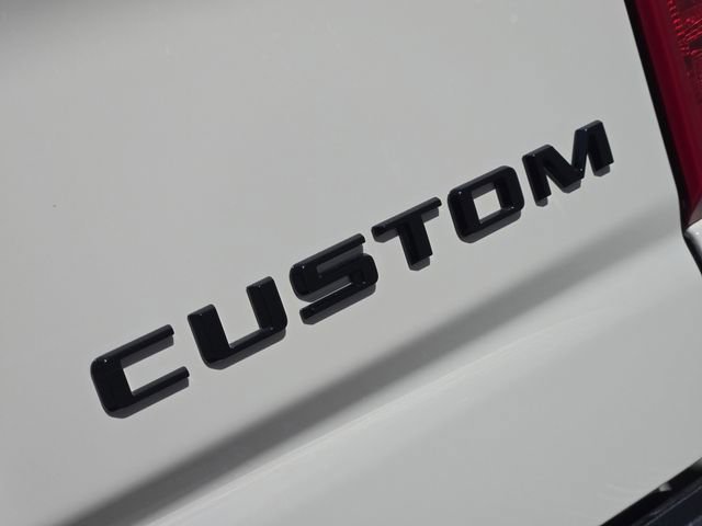 2026 Chevrolet Silverado 2500 HD Custom - Photo 8