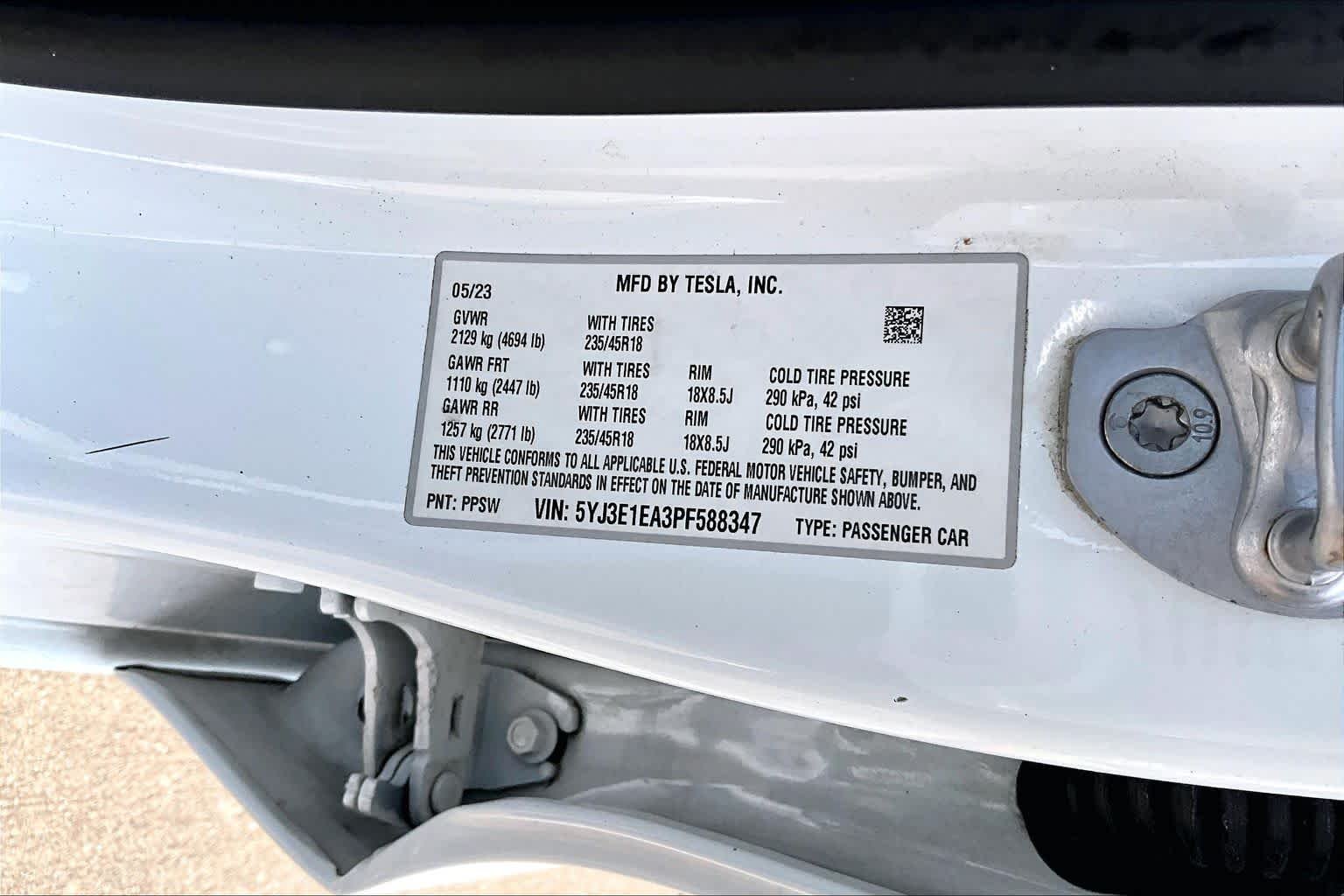 Used 2023 Pearl White Multi-Coat Tesla  image 33
