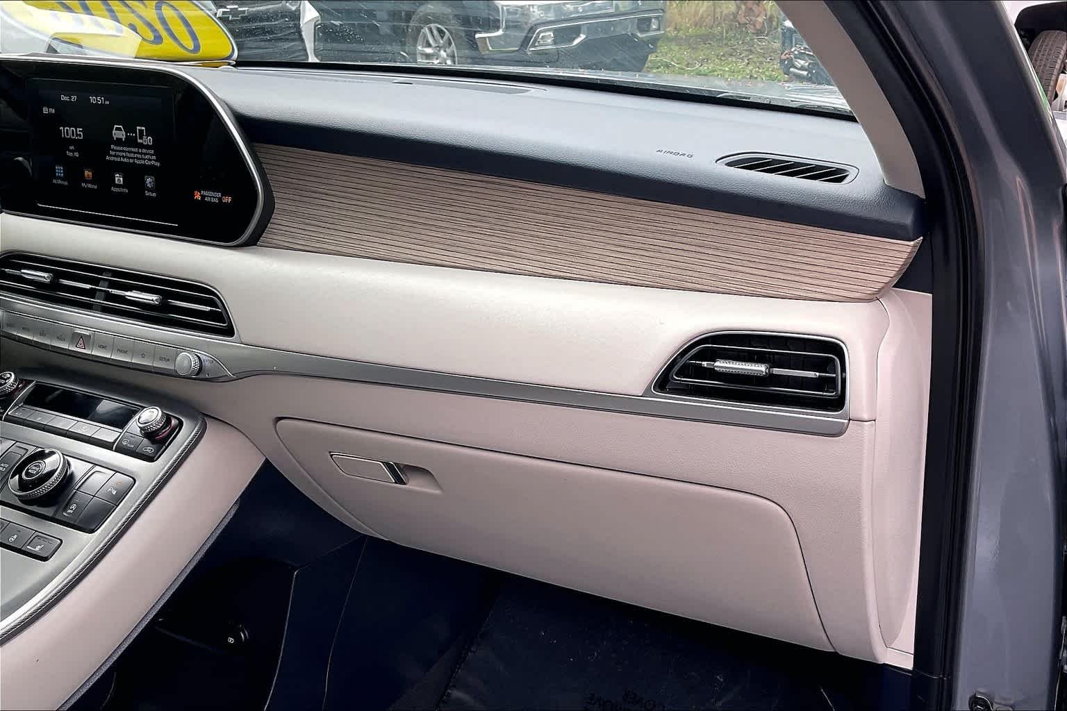 Used 2020 Lagoon Silver Hyundai SEL image 17