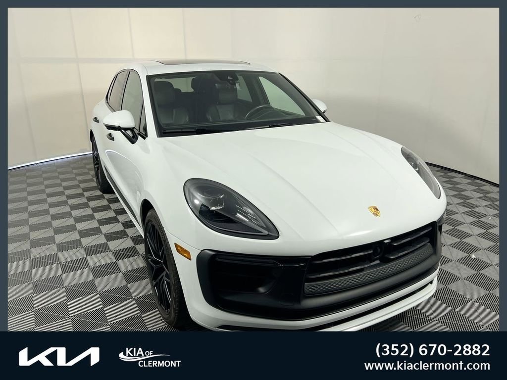 2024 Porsche Macan GTS's photo