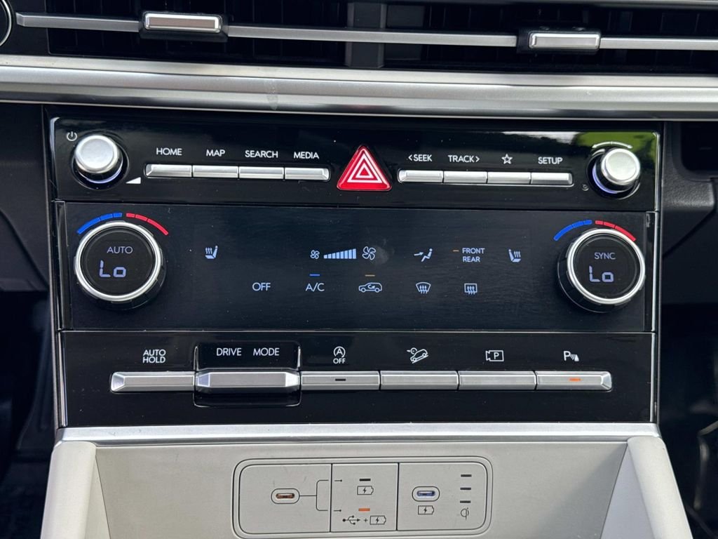 Certified Used 2025 White Hyundai SEL image 12